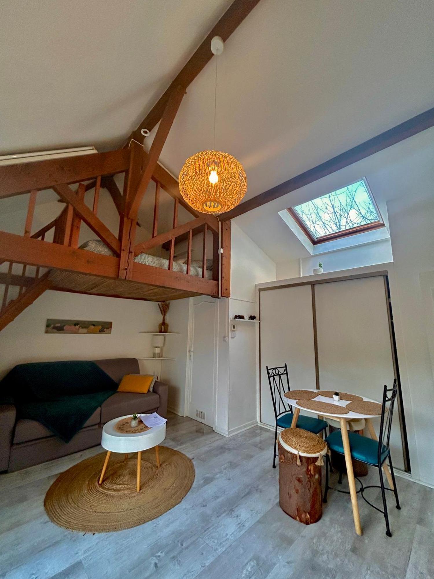 Maisonnette 2 A 4 Pers- Jardin Privatif Cloture- Calme- Stationnement Gratuit- Pau Ouest Billere Exterior photo